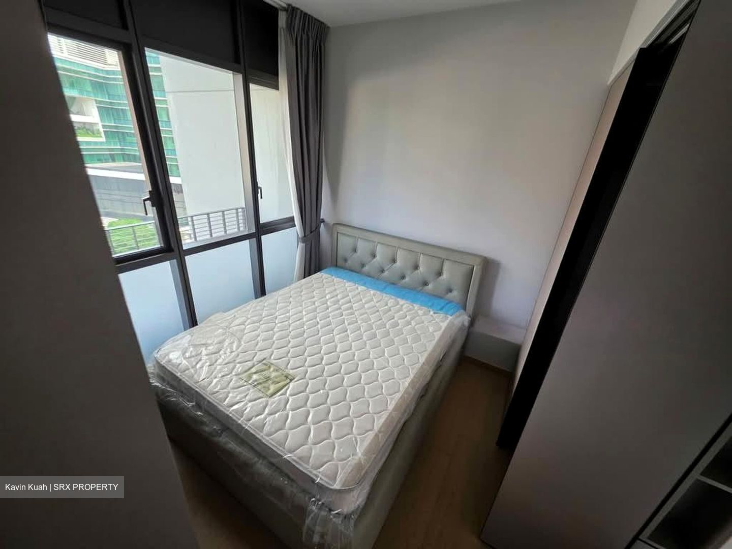 Haus On Handy (D9), Condominium #564478231